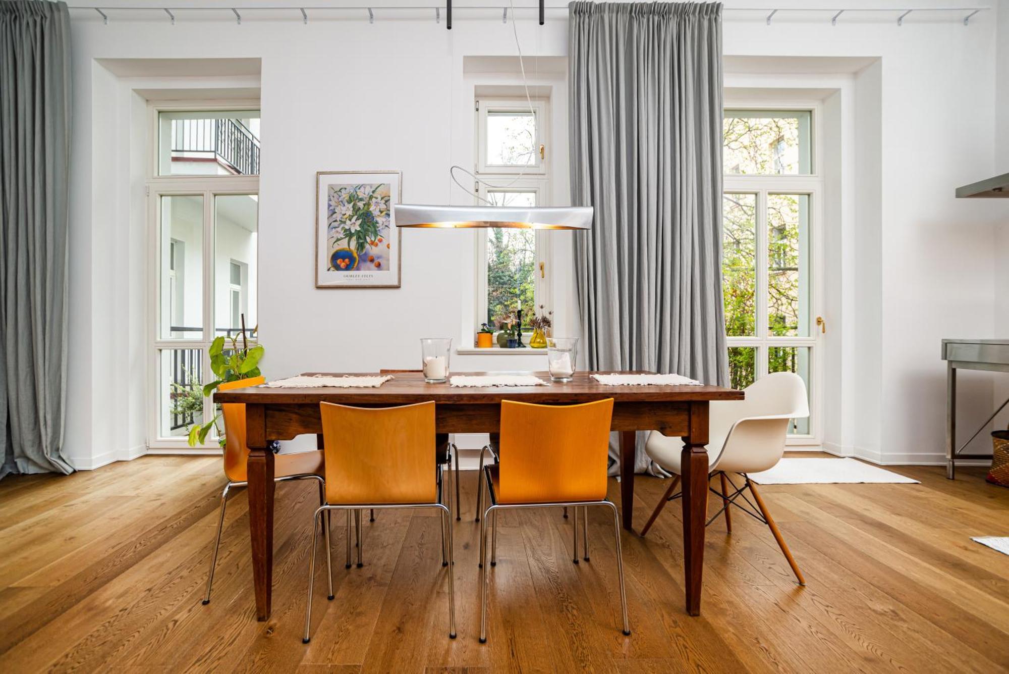 Appartamento Designer Two-bedroom With Terrace